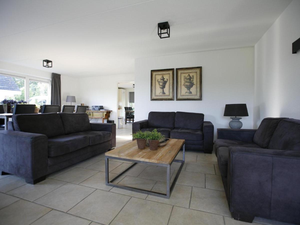 Lush Holiday Villa At Lovely Location In Зеволде Экстерьер фото